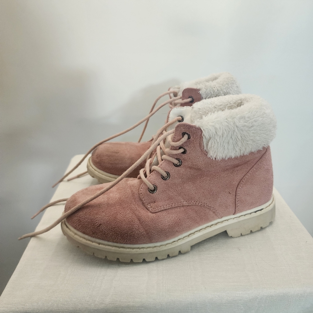 Girls Boots